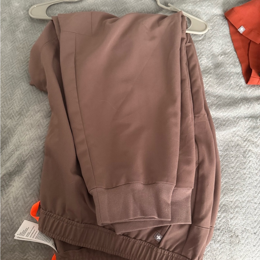 Figs Technical Collection Jogger Pants - Tan brown